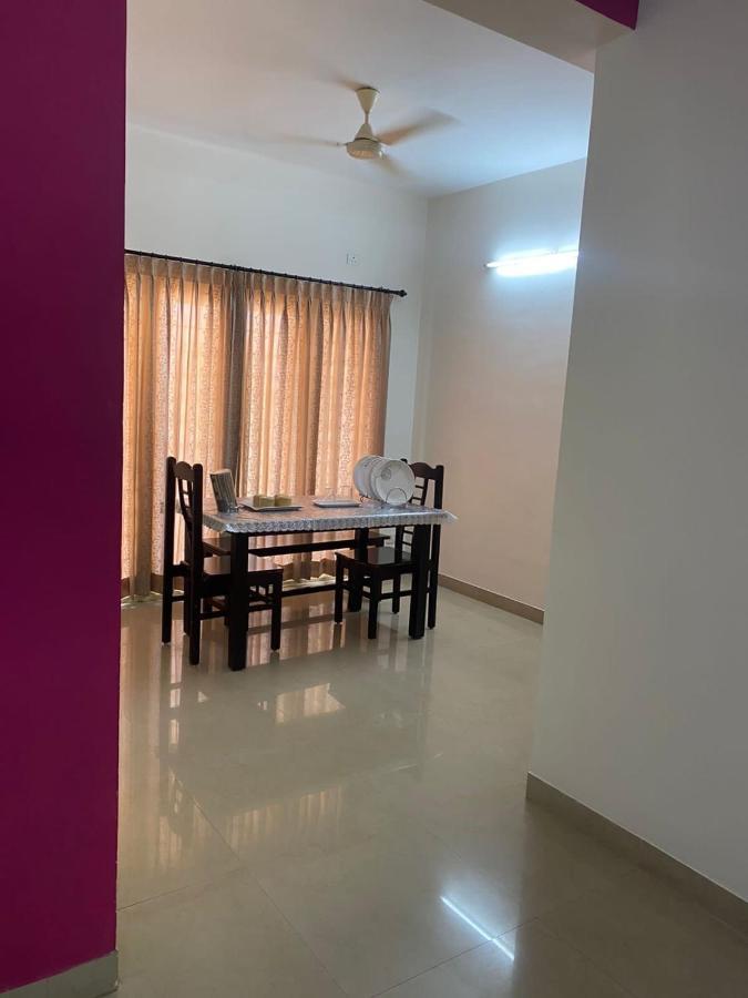 Thulasirams Service Apartments Coimbatore Eksteriør bilde