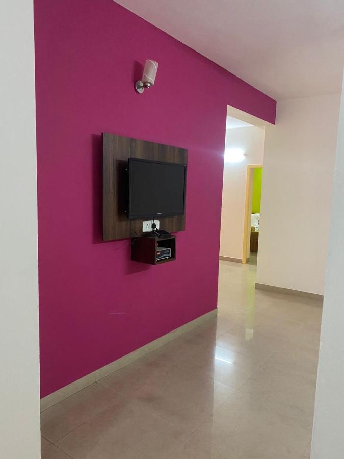 Thulasirams Service Apartments Coimbatore Eksteriør bilde