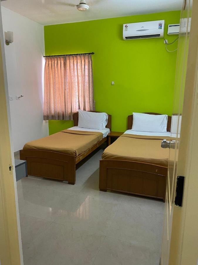 Thulasirams Service Apartments Coimbatore Eksteriør bilde