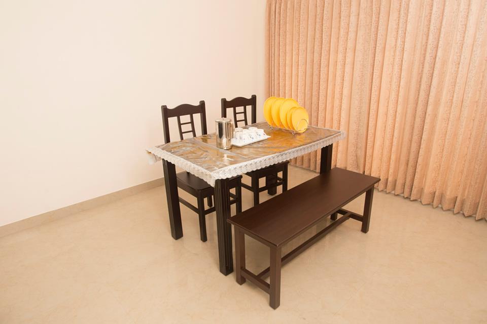 Thulasirams Service Apartments Coimbatore Rom bilde