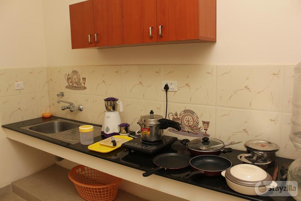 Thulasirams Service Apartments Coimbatore Eksteriør bilde