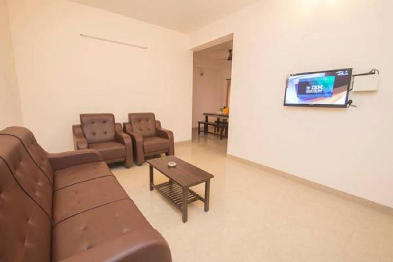 Thulasirams Service Apartments Coimbatore Rom bilde